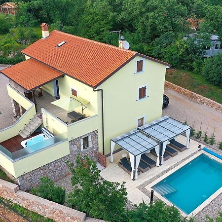 Holiday House Tos-Vila With Heated Pool Vrbnik Extérieur photo