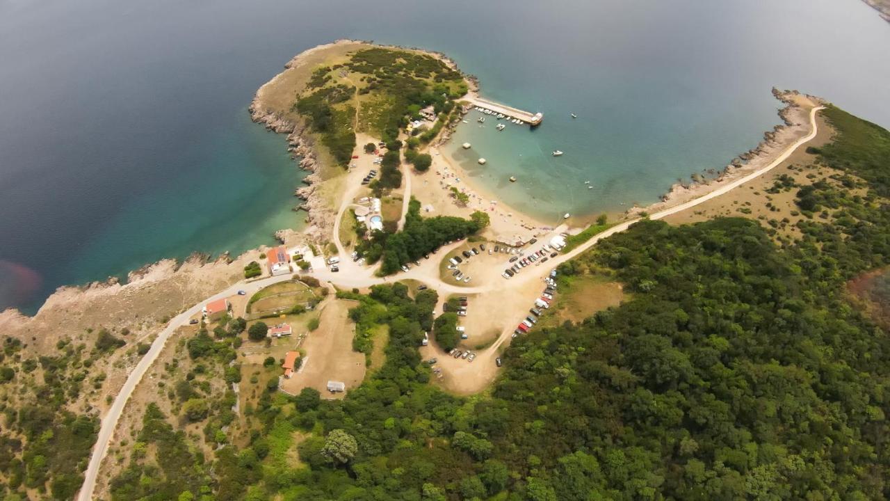 Holiday House Tos-Vila With Heated Pool Vrbnik Extérieur photo