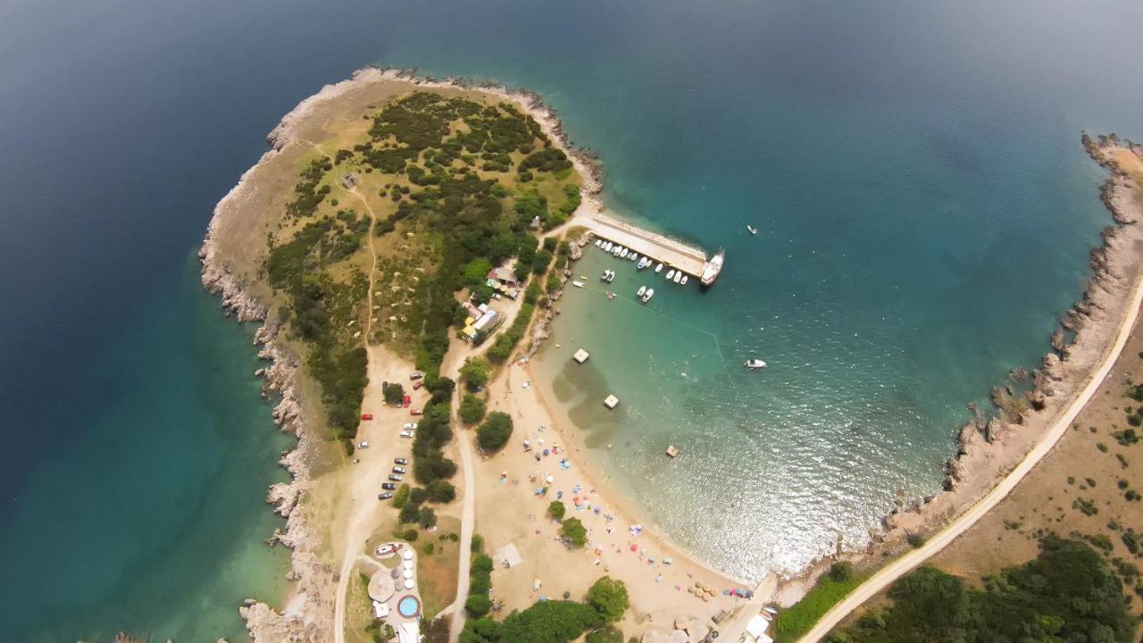 Holiday House Tos-Vila With Heated Pool Vrbnik Extérieur photo